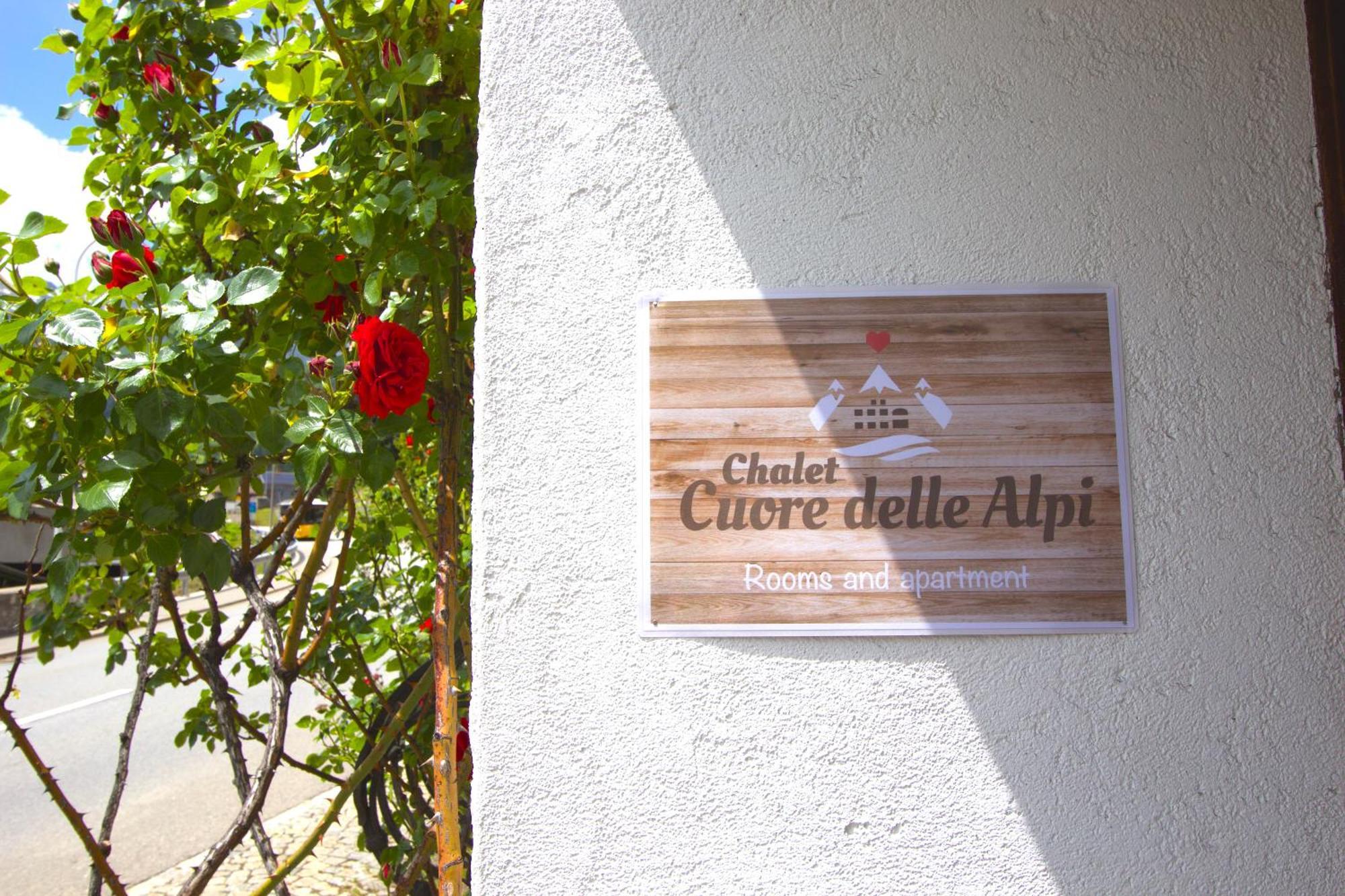 Chalet Cuore Delle Alpi 아이롤로 외부 사진